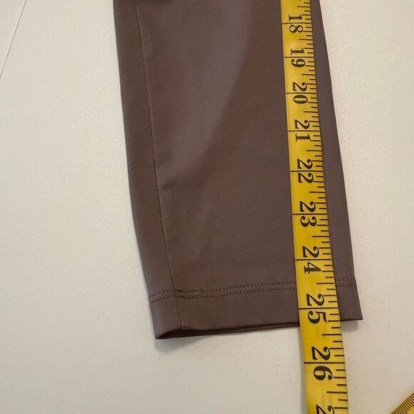 Athleta Mushroom Half Zip Long Sleeve Top Size XL Athletic, Gym, Hiking, Layers - Picture 13 of 13